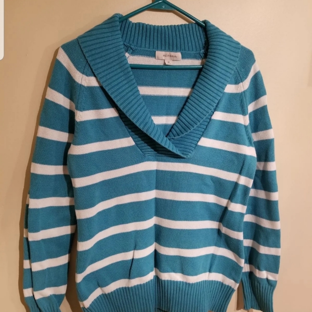 Medium Women's Sweater